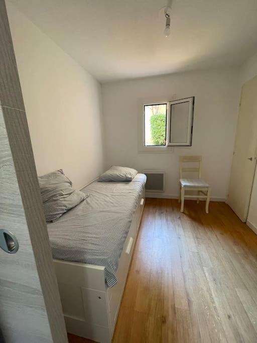 Bord De Apartment *